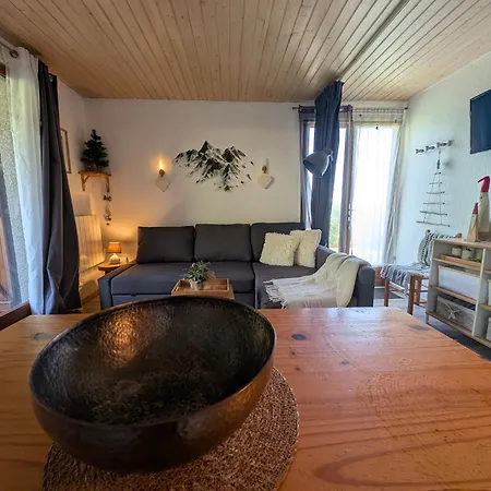 Les De Mel Apartment *